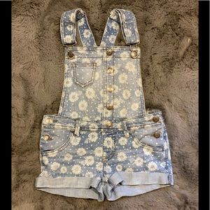 Little girl jean shorts overalls Sz XS